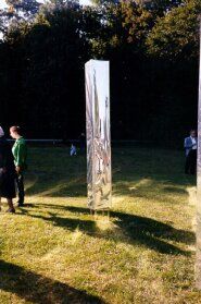 Eine Stele